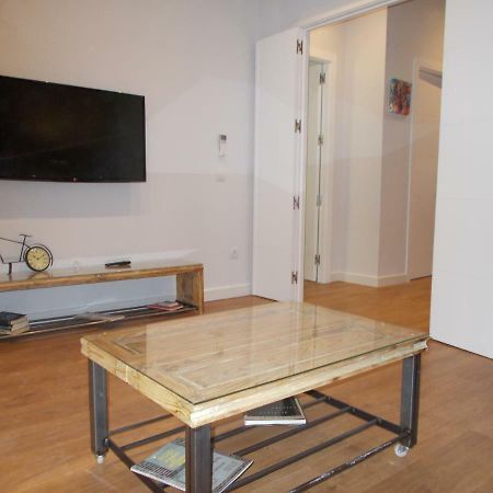 Sol Gran Via Apartment Madrid Bagian luar foto