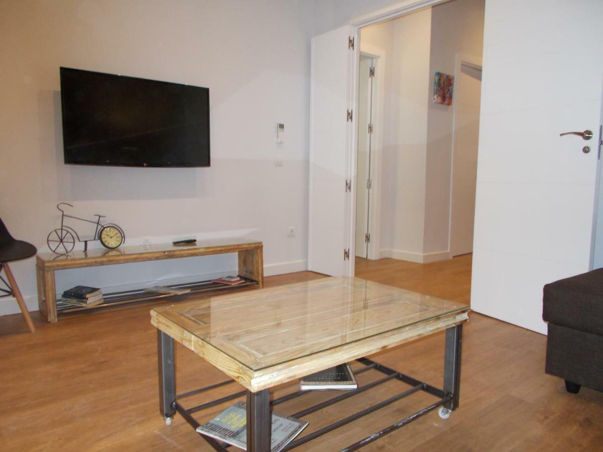 Sol Gran Via Apartment Madrid Bagian luar foto